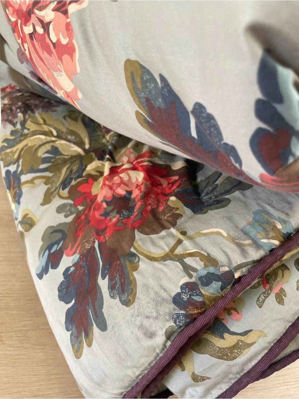 CHAPS Ralph Lauren Home Floral Comforter Reversible Cottagecore  108x96 King